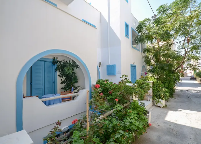 Mike's Apartment Naxos City