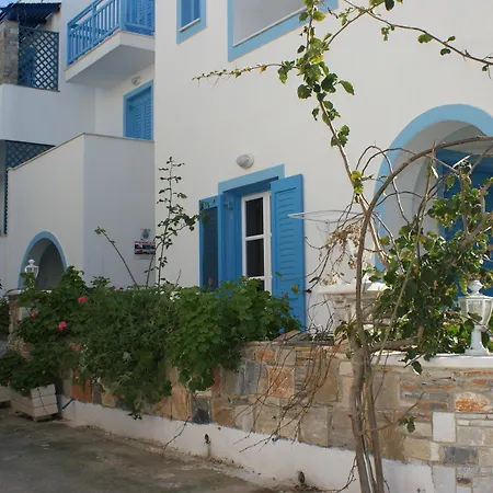 Mike's Apartment Naxos City